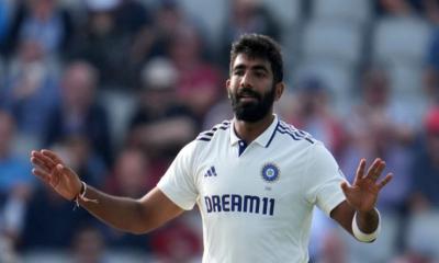 প্রথমবারের মতো বোলিংয়ে সেঞ্চুরি বুমরাহর