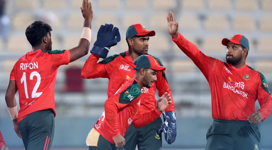 ফাইনালে পাকিস্তানের বিপক্ষে টস জিতে ফিল্ডিংয়ে বাংলাদেশ